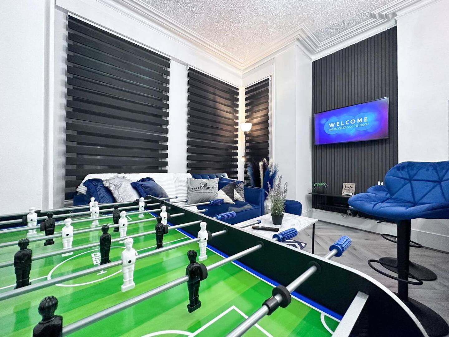Swanky Seaside Sanctuary W Foozeball - Southend 외부 사진