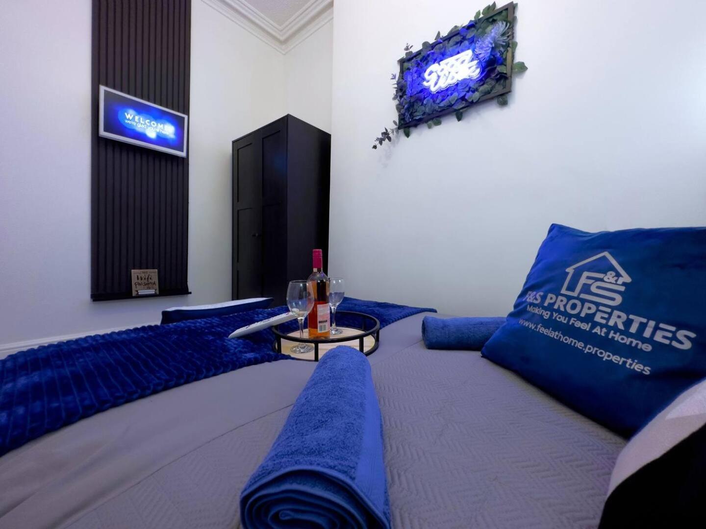 Swanky Seaside Sanctuary W Foozeball - Southend 외부 사진