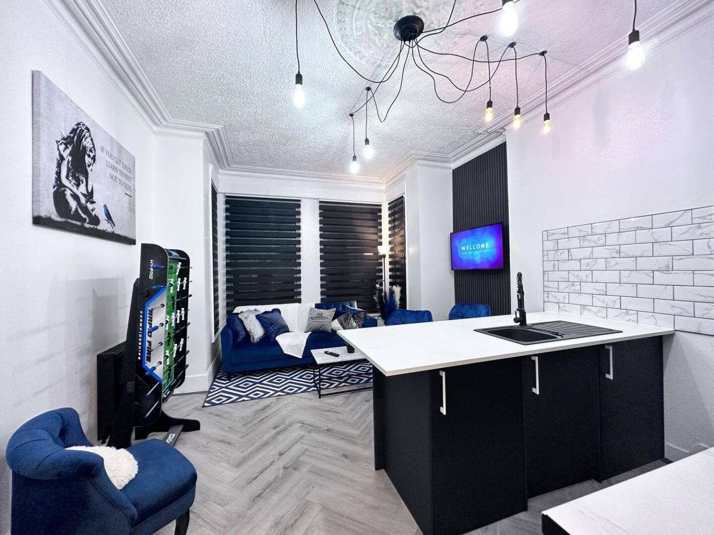 Swanky Seaside Sanctuary W Foozeball - Southend 외부 사진