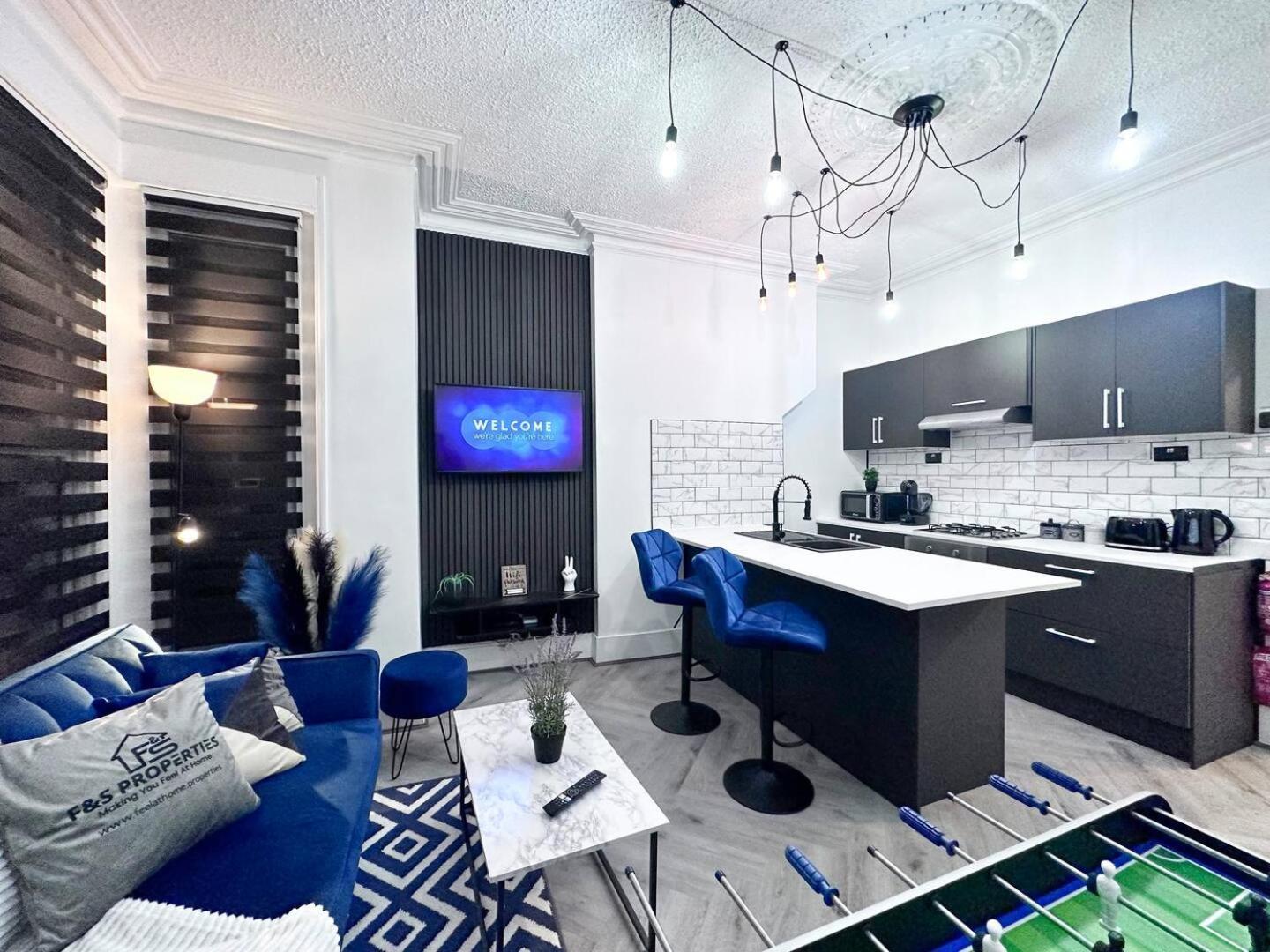 Swanky Seaside Sanctuary W Foozeball - Southend 외부 사진